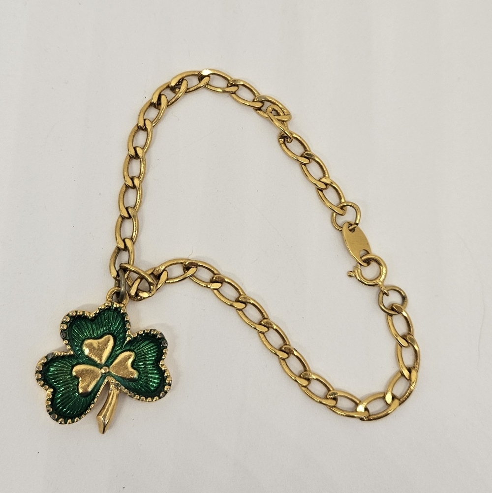 Avon Clover Shamrock Bracelet Green Enamel St. Patrick's Day Three Leaf Gold Ton